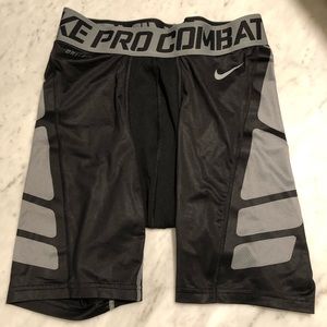 Nike Pro Combat
